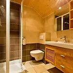 Hotel Logis & Beau-site
