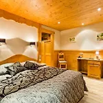Logis & Beau-site 3* Saint-Jean-de-Sixt