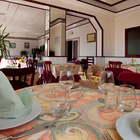 Hotel Logis Hotel&spa Beau-site