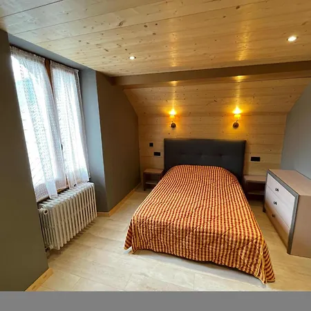 Logis & Beau-site Hotel