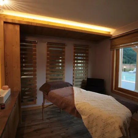 Szálloda Logis & Beau-site