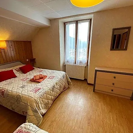 Ξενοδοχείο Logis & Beau-site Saint-Jean-de-Sixt