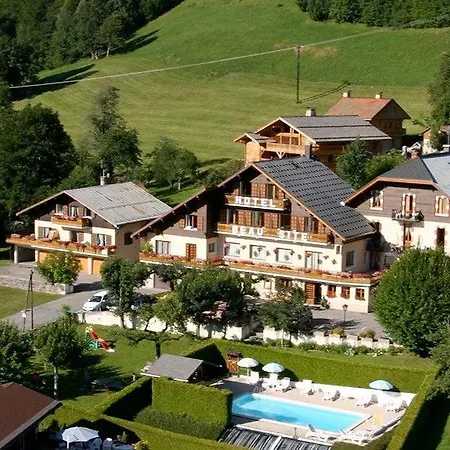 Logis & Beau-site Szálloda