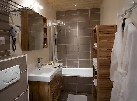 Logis & Beau-site Hotel 3*