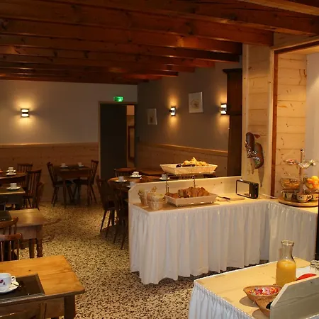 Logis & Beau-site Szálloda 3*