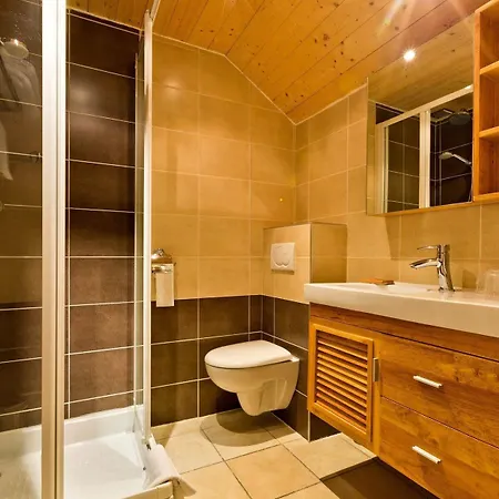 Szálloda Logis & Beau-site
